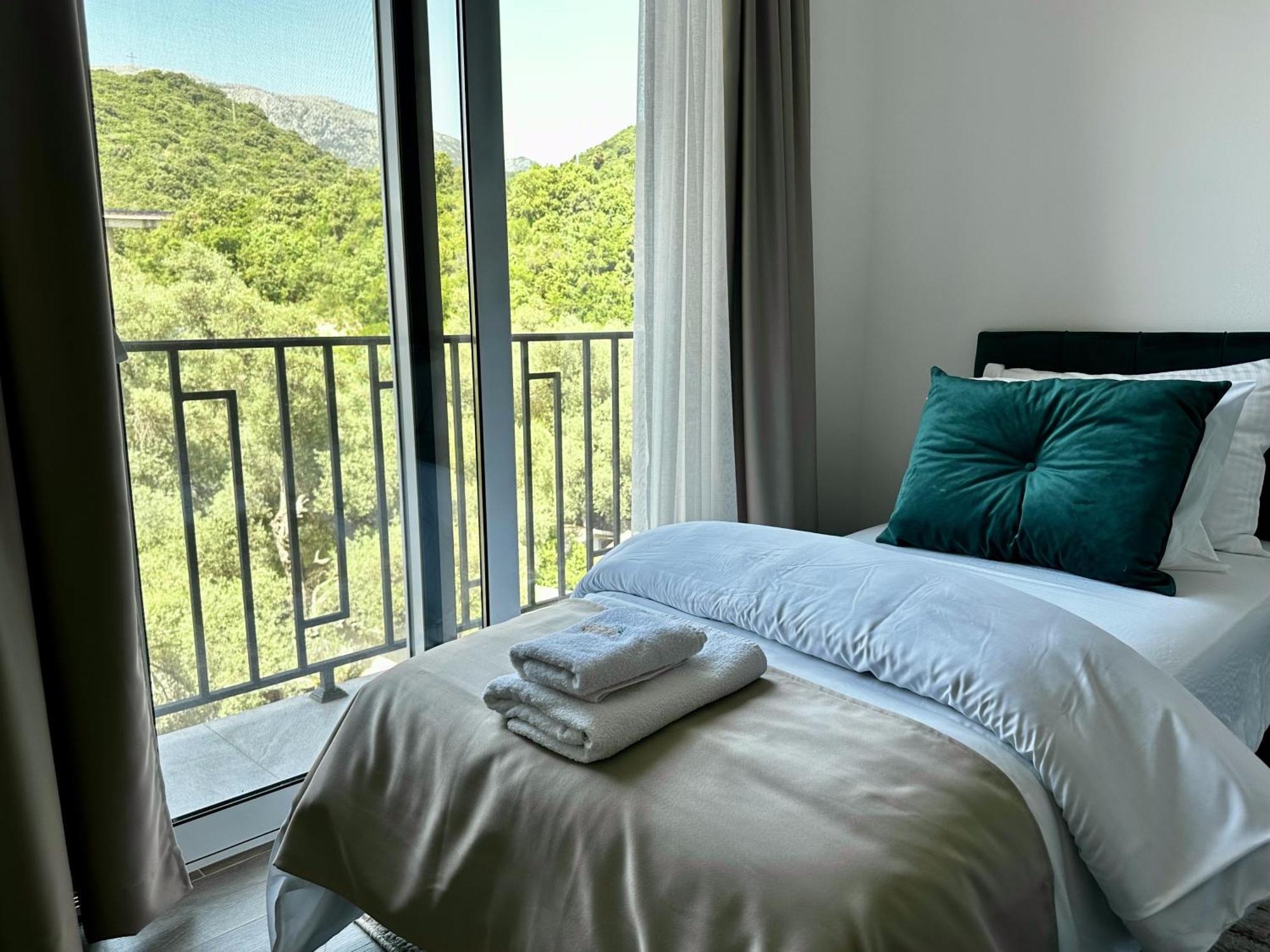 Akhdar Apartments Утєха Екстер'єр фото