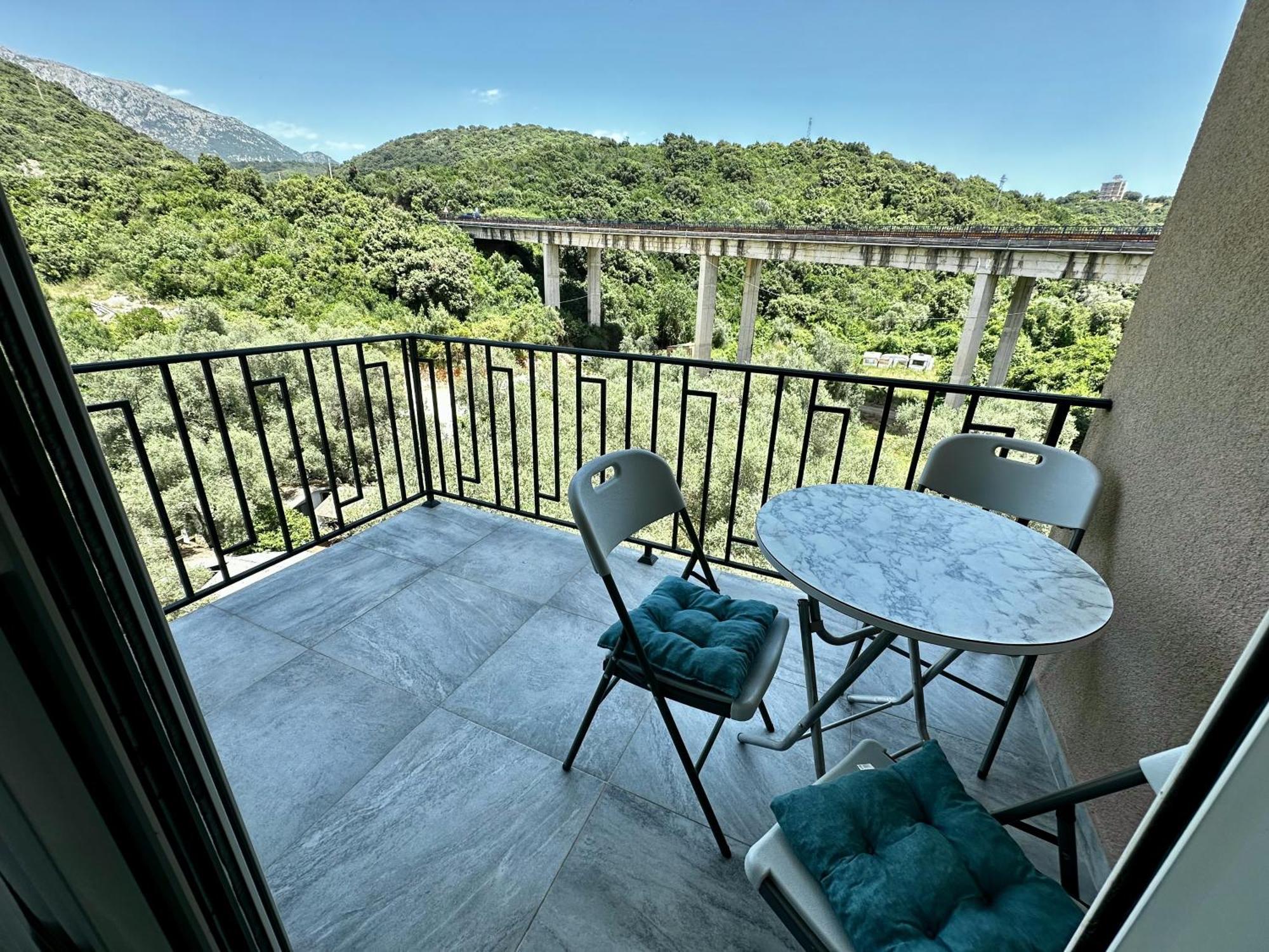 Akhdar Apartments Утєха Екстер'єр фото