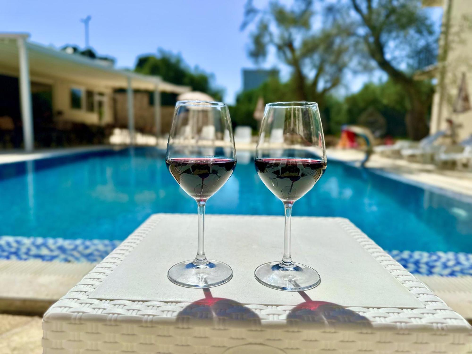 Akhdar Apartments Утєха Екстер'єр фото
