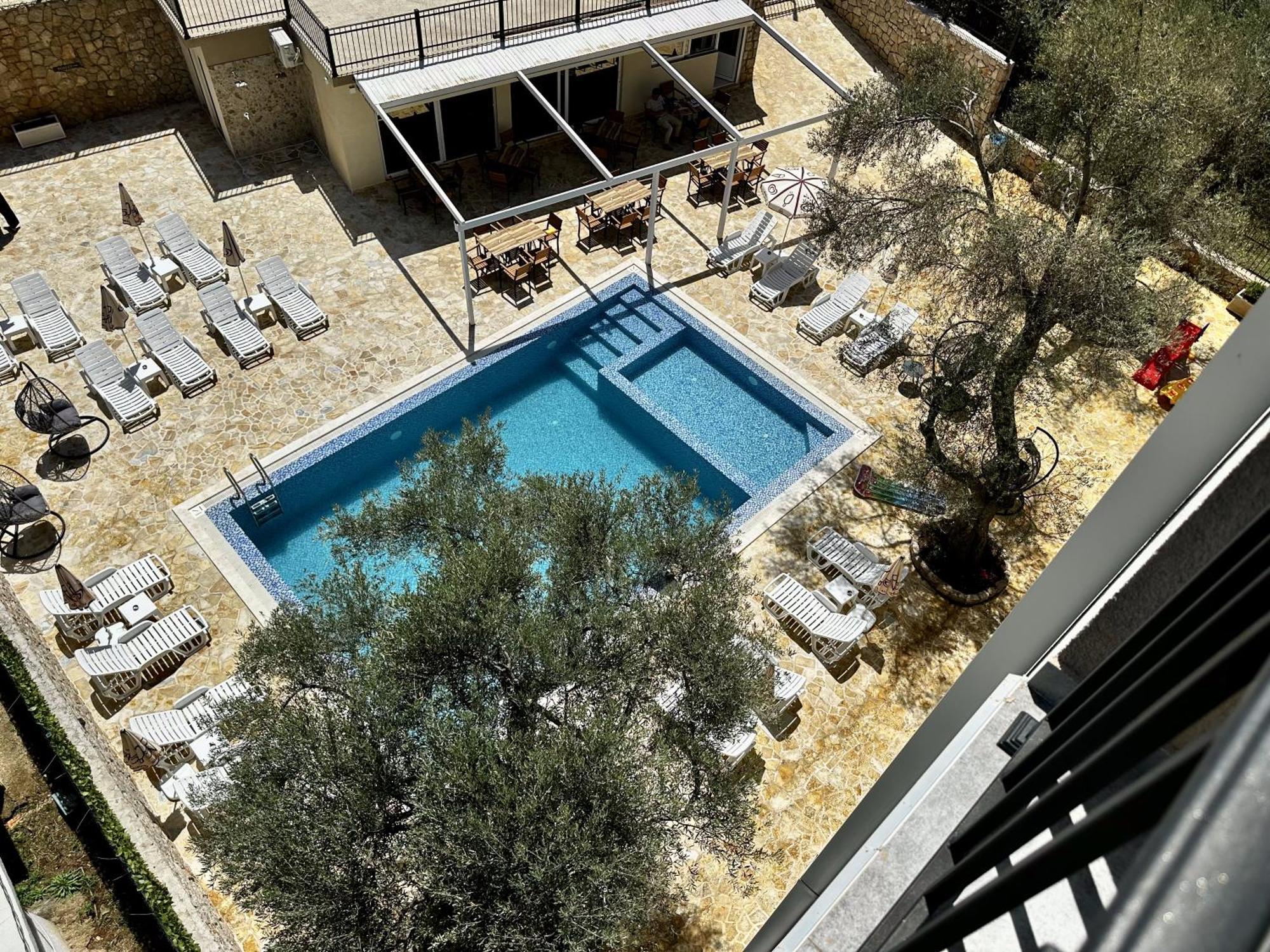 Akhdar Apartments Утєха Екстер'єр фото